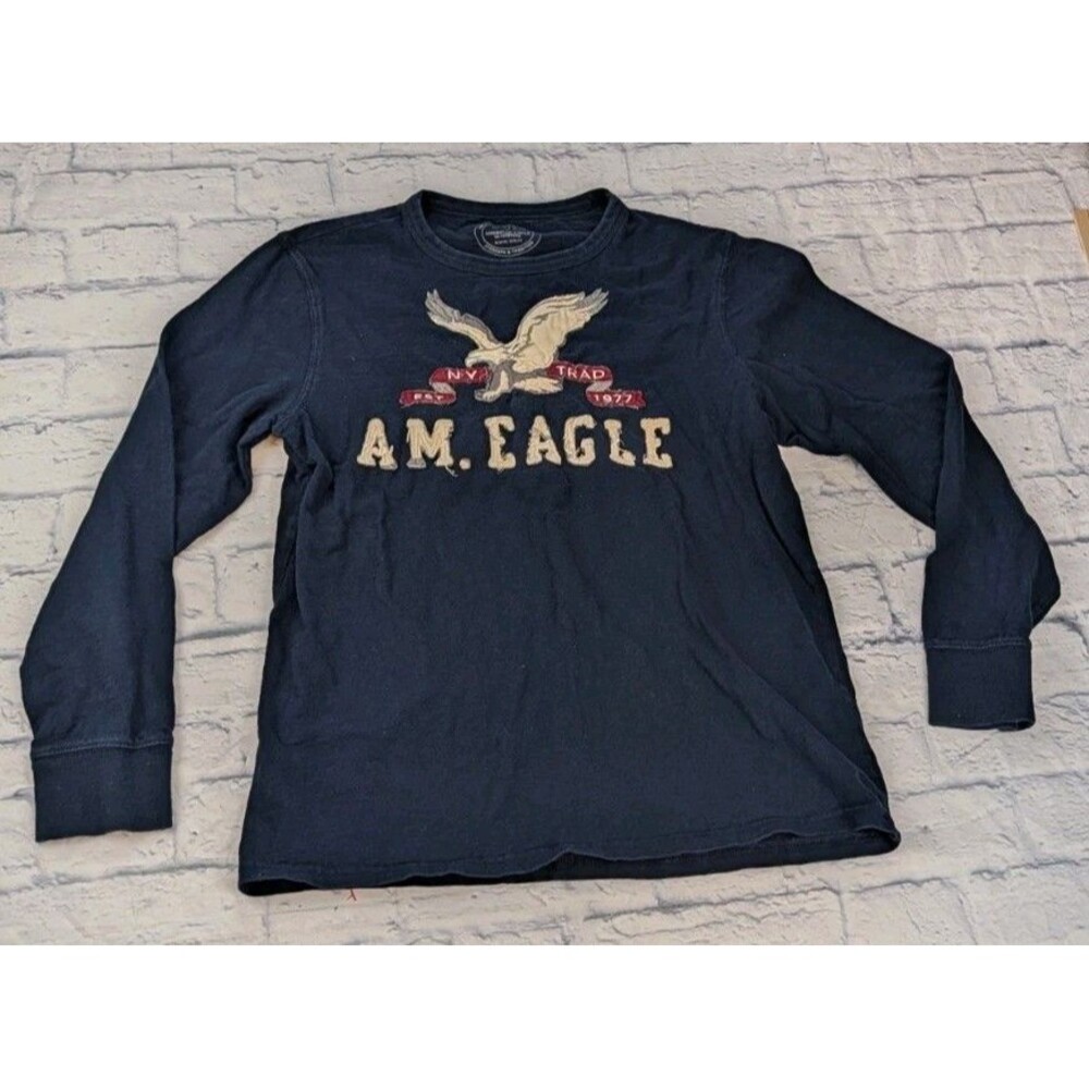 MEN'S AMERICAN EAGLE ATHLETIC FIT GRAPHIC LONG SLEEVE SHIRT XL Raised Graphic